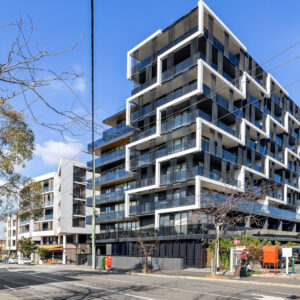 On Sale-St kilda Apartment-SPECTACULAR VIEWS, SUPERIOR LIFESTYLE