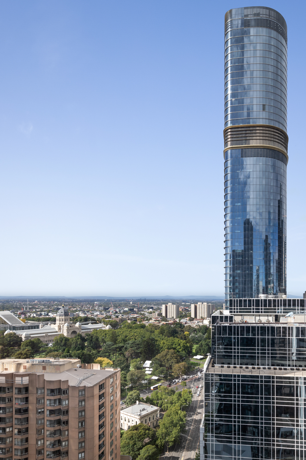 On Sale--City Apartment-Located at 141 La Trobe Street in the heart of Melbourne's CBD